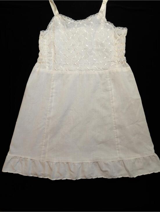 Other - Vintage Stoneswear Girls White Full Slip/Dress Size 8 Lace Ruffle